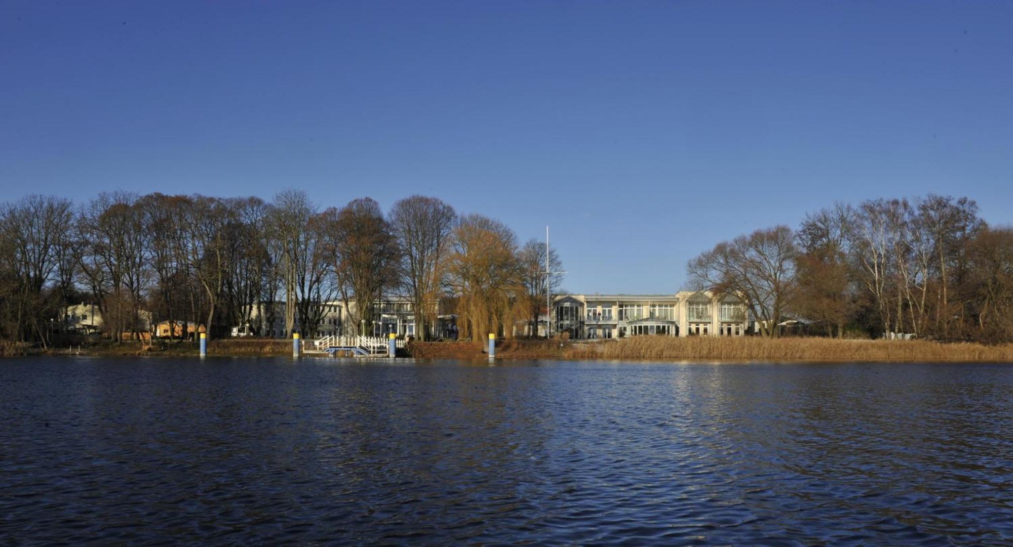 Seehotel Bollmannsruh Paewesin Bagian luar foto