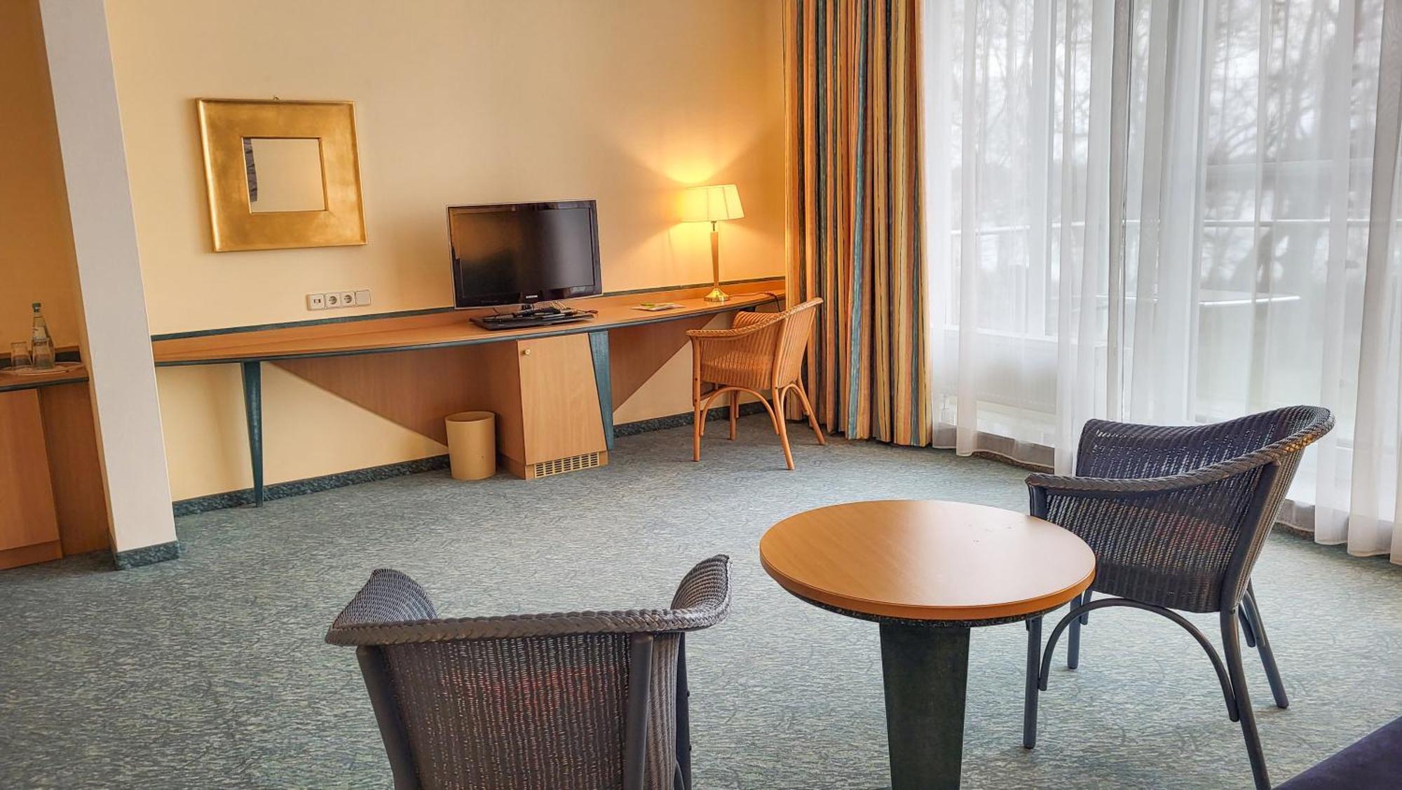 Seehotel Bollmannsruh Paewesin Bagian luar foto