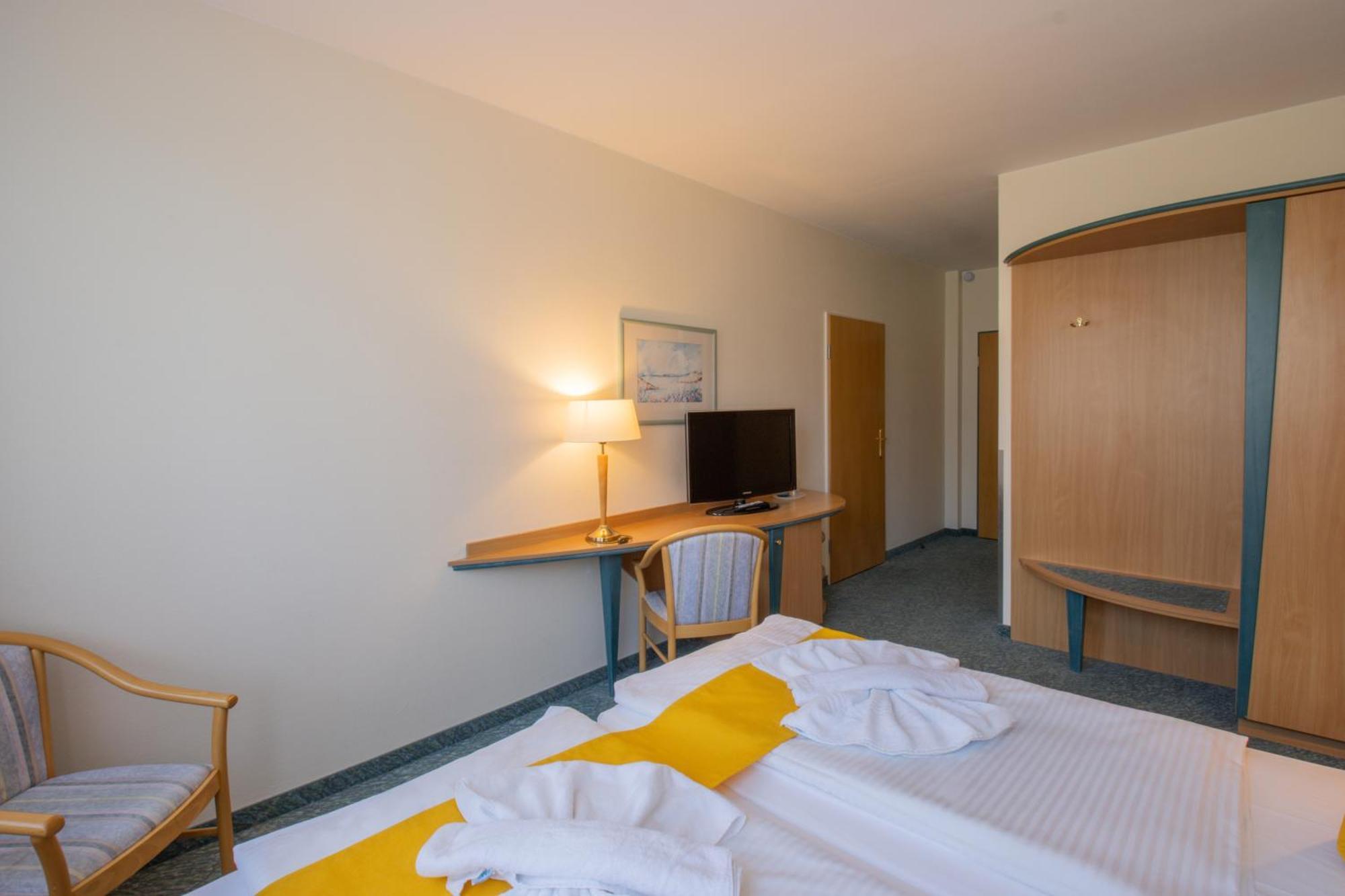 Seehotel Bollmannsruh Paewesin Bagian luar foto