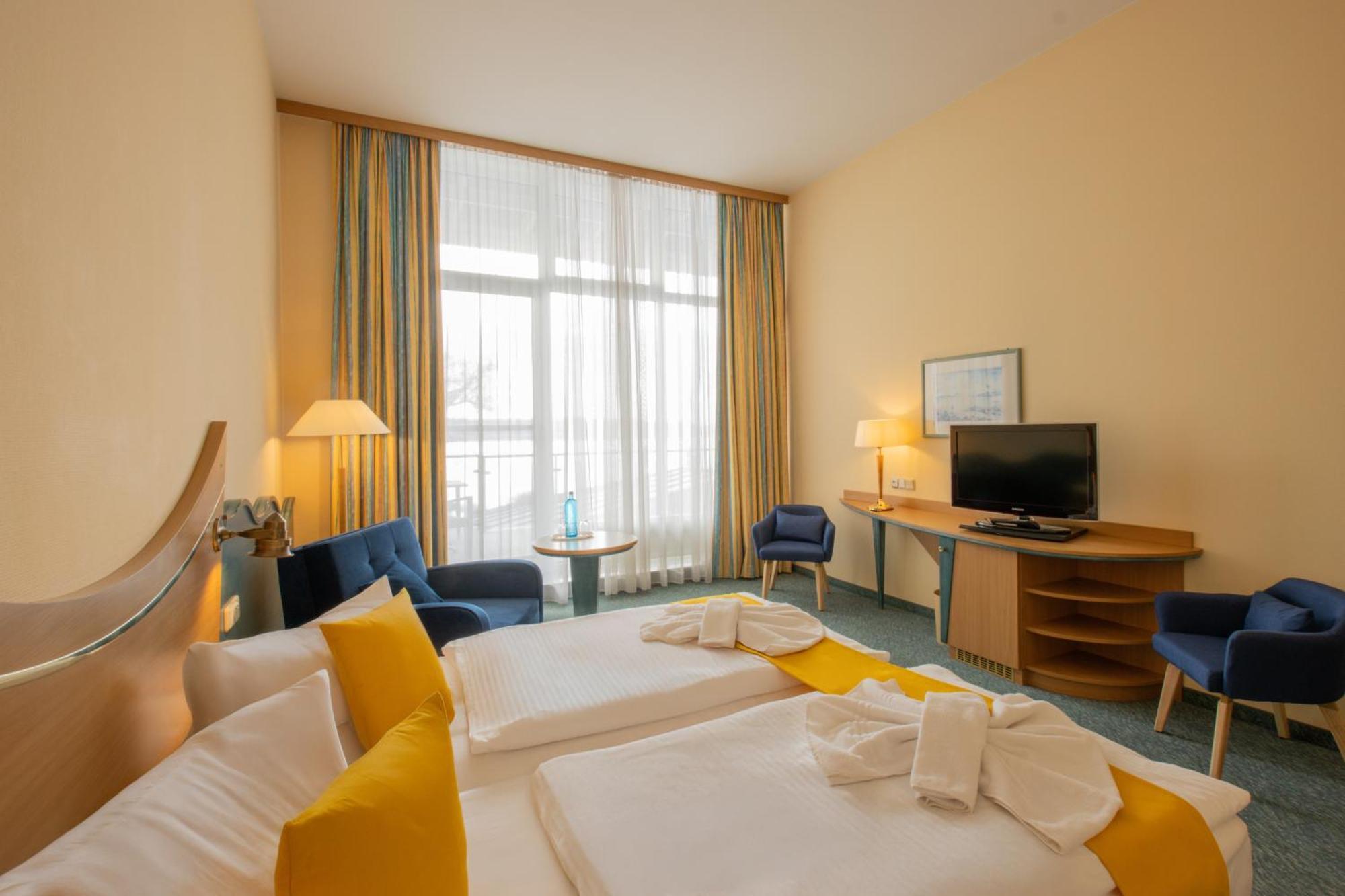 Seehotel Bollmannsruh Paewesin Bagian luar foto