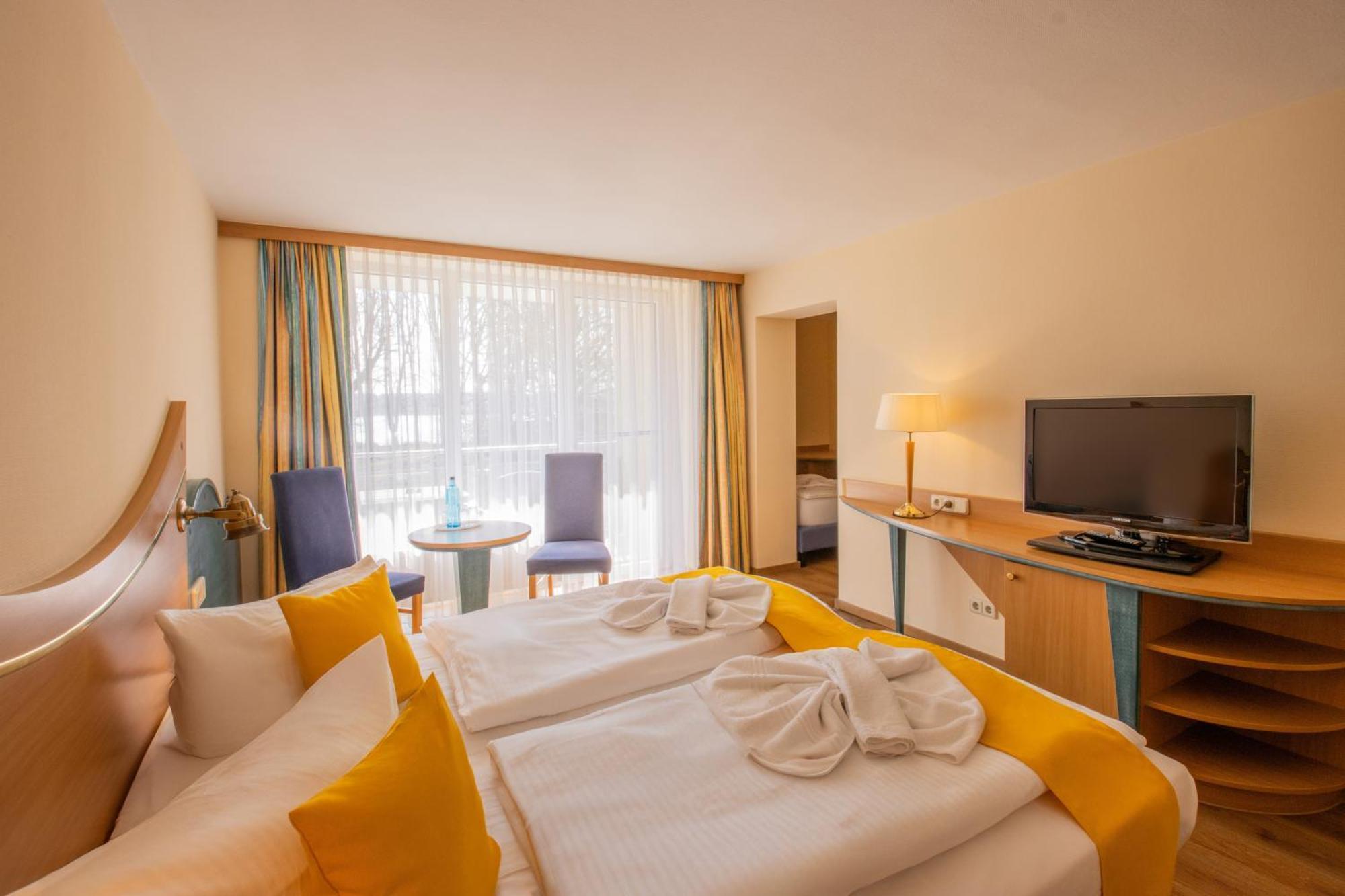 Seehotel Bollmannsruh Paewesin Bagian luar foto